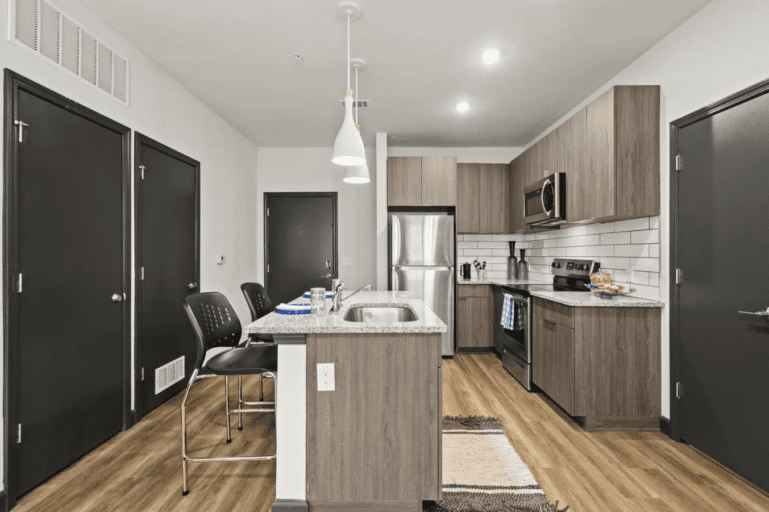The Maxxen Athens Apartment Review: UGA Student Housing | Rambler